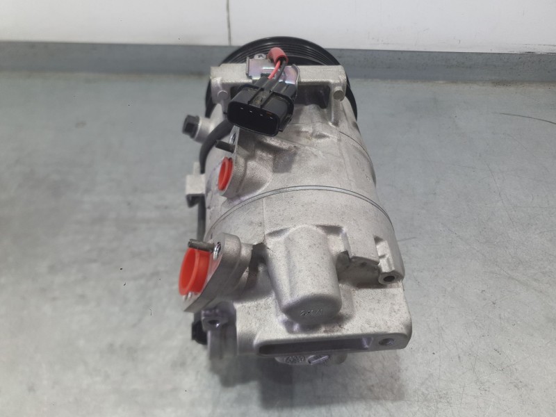 Recambio de compresor aire acondicionado para hyundai i20 iii (bc3, bi3) 1.0 t-gdi referencia OEM IAM 97701Q0300  