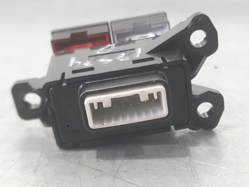 Recambio de warning para hyundai i20 iii (bc3, bi3) 1.0 t-gdi referencia OEM IAM   