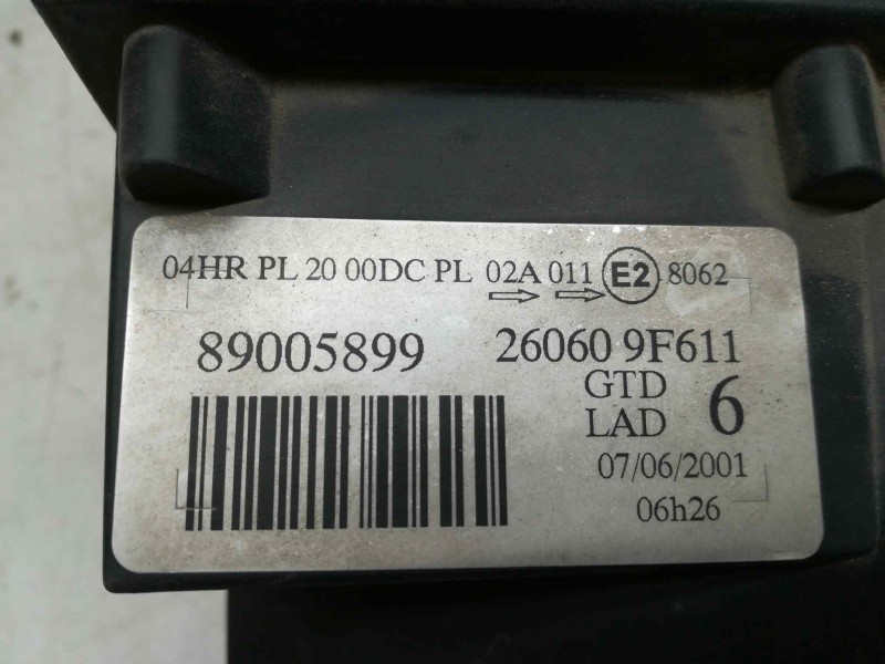 Recambio de faro izquierdo para nissan primera berlina (p11) referencia OEM IAM 260609F611 89005899 XENON