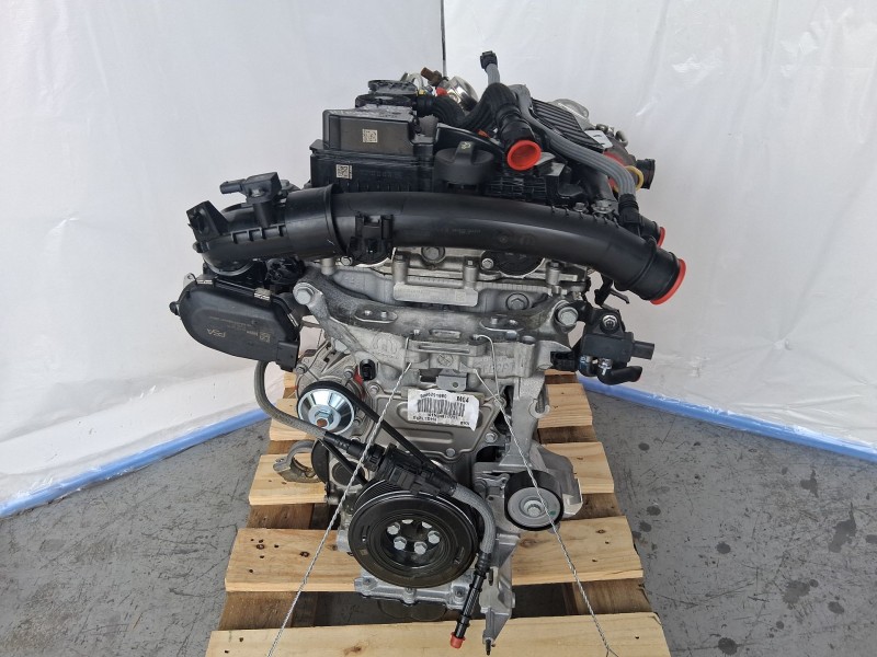 Recambio de motor completo para peugeot 2008 ii (us_, us-, uy_, uj_, ur_, uc_) 2008 1.2 hybrid referencia OEM IAM HN09 168819828