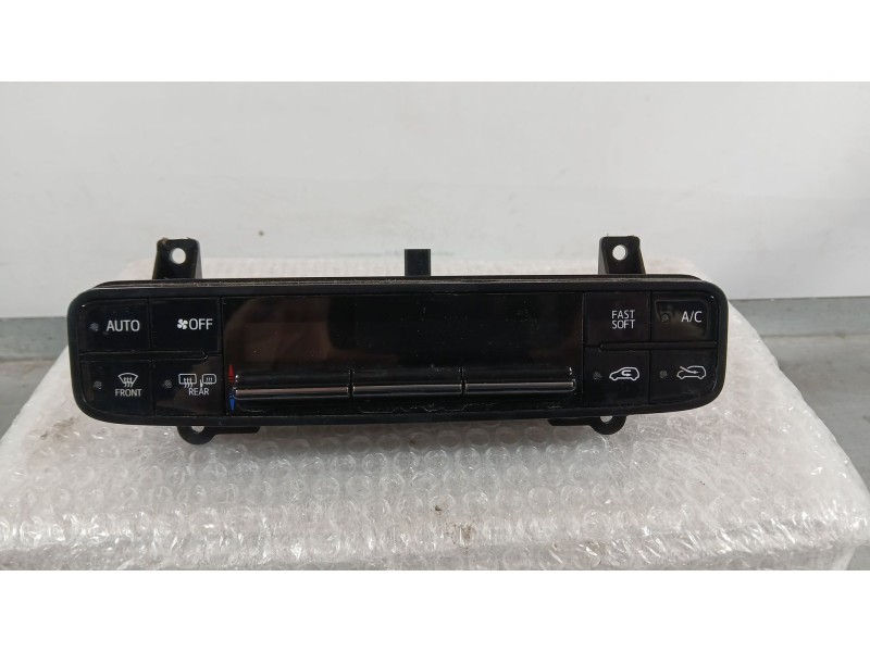 Recambio de mando climatizador para toyota auris (_e18_) 1.8 hybrid (zwe186_) referencia OEM IAM   
