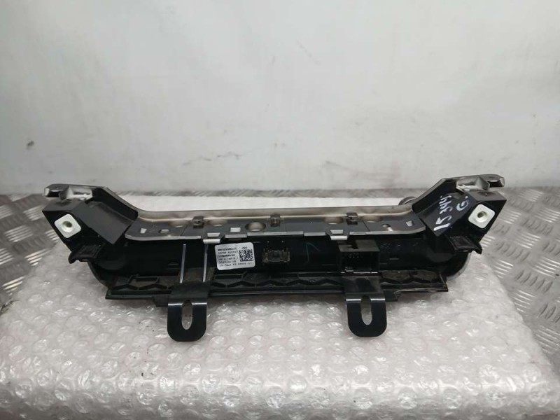 Recambio de mando multifuncion para peugeot 208 (p2) allure referencia OEM IAM 98432306XU 10526890 WARNING. C/ MANDO CIERRE CENT