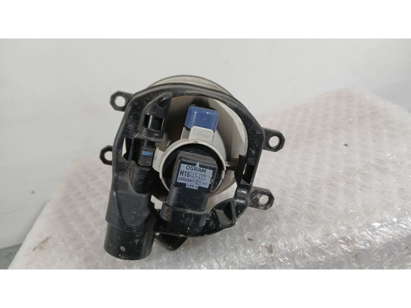 Recambio de faro antiniebla derecho para toyota auris (_e18_) 1.8 hybrid (zwe186_) referencia OEM IAM 8121002110  