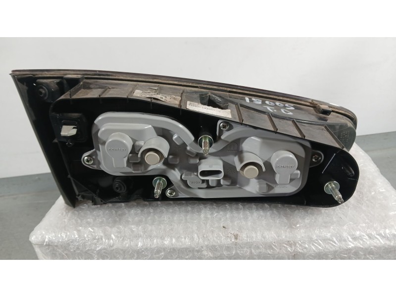 Recambio de piloto trasero derecho interior para fiat tipo station wagon (356_, 357_) 1.4 (356wxf1b) referencia OEM IAM 52071021