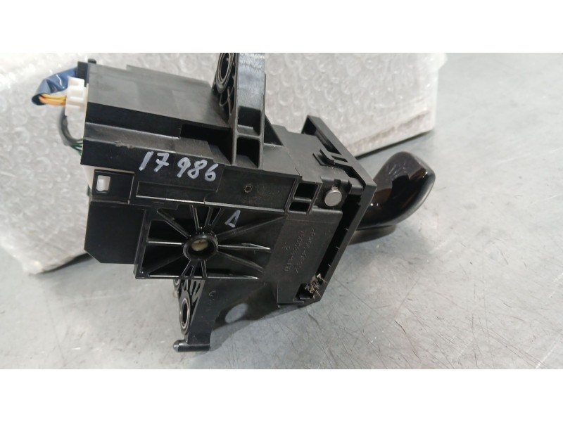 Recambio de palanca cambio para toyota auris (_e18_) 1.8 hybrid (zwe186_) referencia OEM IAM 3355012G20B0  