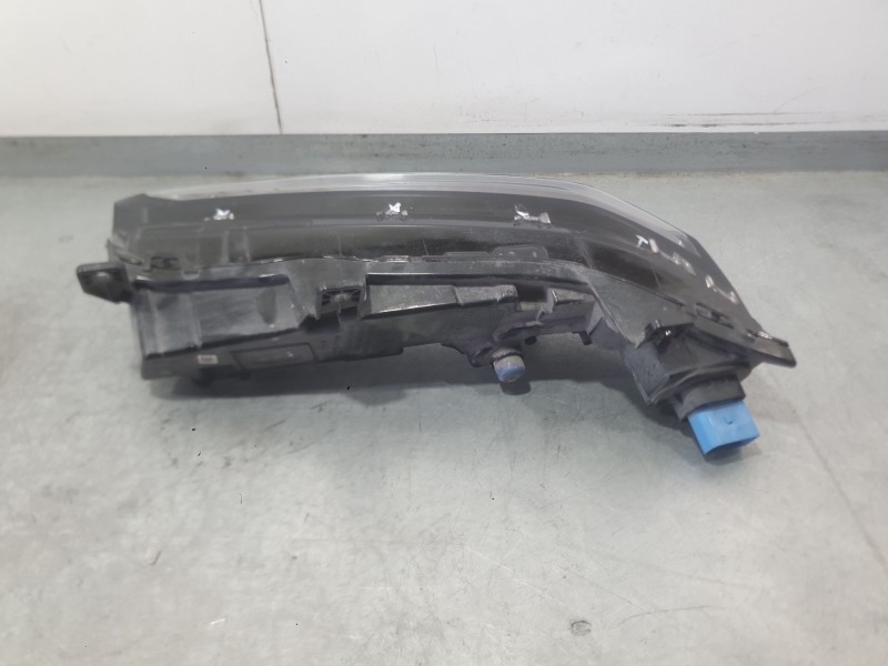 Recambio de piloto delantero izquierdo para peugeot 308 iii (fb_, fh_, fp_, f3_, fm_) bluehdi 130 (fbyhzl, fbyhzt) referencia OE