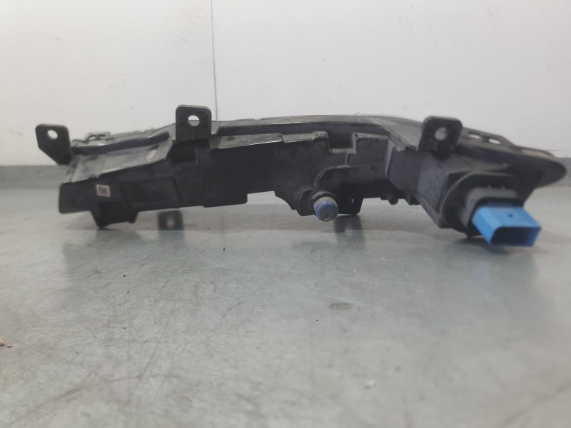 Recambio de piloto delantero izquierdo para peugeot 308 iii (fb_, fh_, fp_, f3_, fm_) bluehdi 130 (fbyhzl, fbyhzt) referencia OE