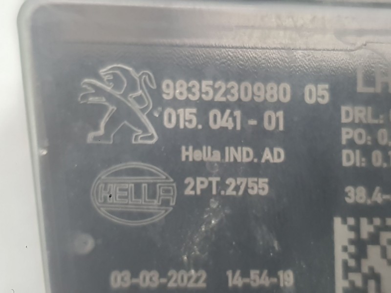 Recambio de piloto delantero izquierdo para peugeot 308 iii (fb_, fh_, fp_, f3_, fm_) bluehdi 130 (fbyhzl, fbyhzt) referencia OE