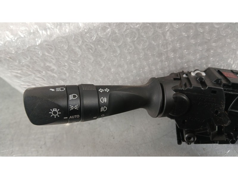 Recambio de mando luces para toyota auris (_e18_) 1.8 hybrid (zwe186_) referencia OEM IAM   
