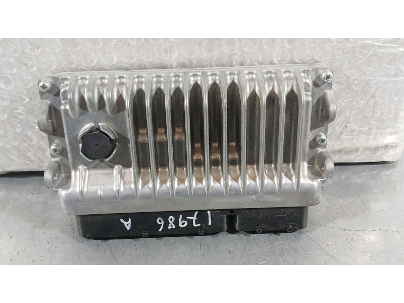Recambio de centralita motor uce para toyota auris (_e18_) 1.8 hybrid (zwe186_) referencia OEM IAM 896610ZM30  