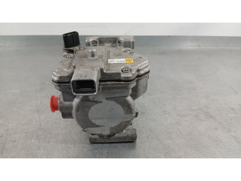 Recambio de compresor aire acondicionado para toyota auris (_e18_) 1.8 hybrid (zwe186_) referencia OEM IAM 8837047033  