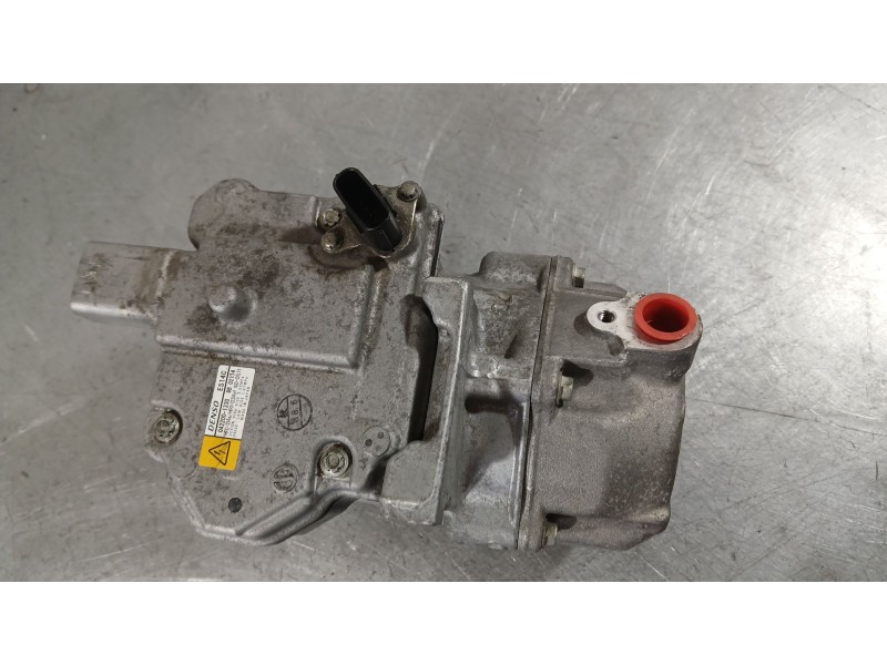 Recambio de compresor aire acondicionado para toyota auris (_e18_) 1.8 hybrid (zwe186_) referencia OEM IAM 8837047033  