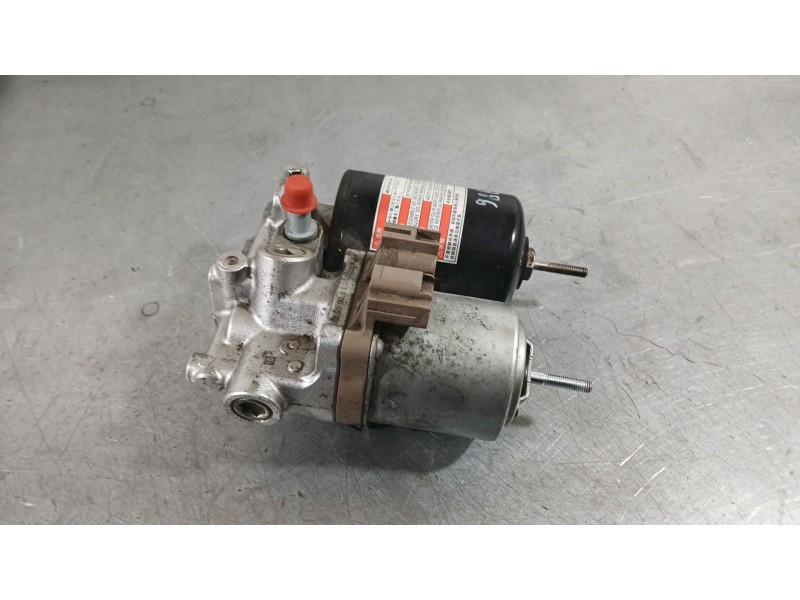 Recambio de bomba abs para toyota auris (_e18_) 1.8 hybrid (zwe186_) referencia OEM IAM   