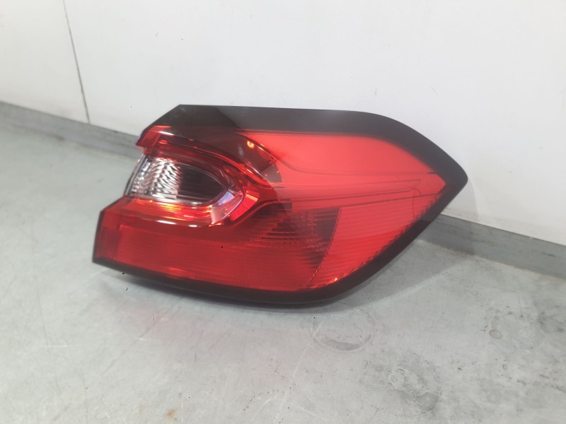 Recambio de piloto trasero derecho exterior para ford fiesta vii (hj, hf) 1.0 ecoboost referencia OEM IAM   