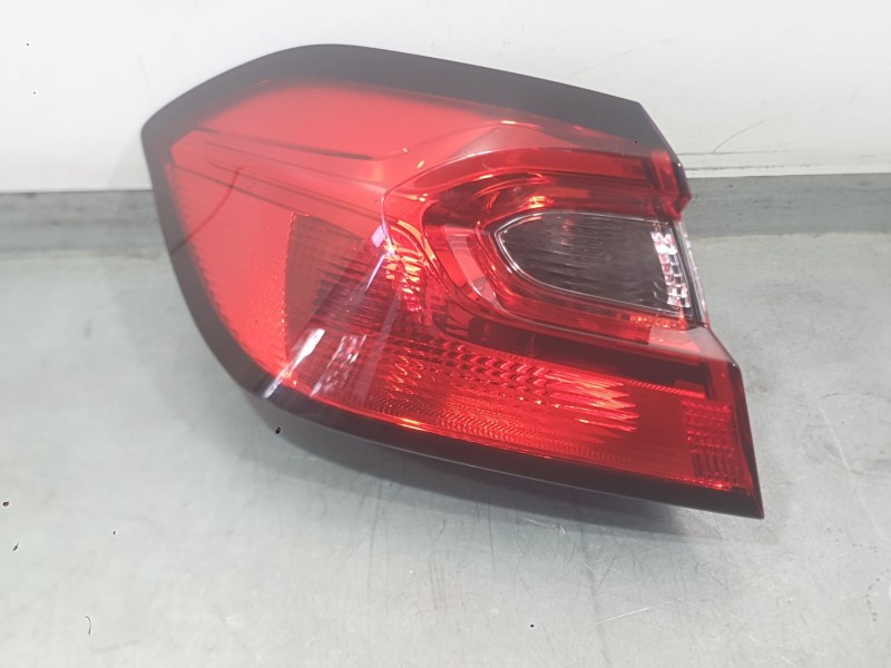 Recambio de piloto trasero izquierdo exterior para ford fiesta vii (hj, hf) 1.0 ecoboost referencia OEM IAM   