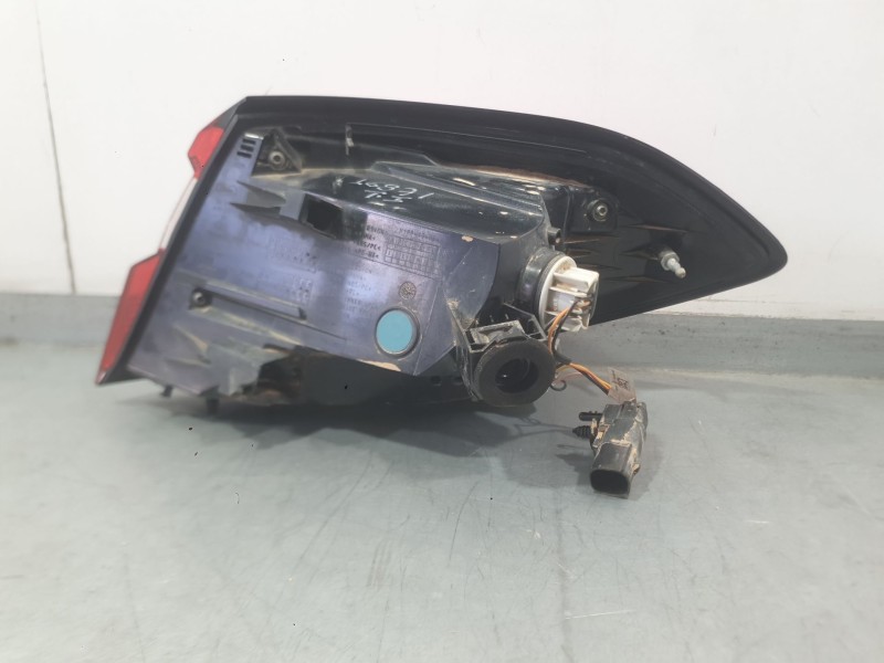 Recambio de piloto trasero izquierdo exterior para ford fiesta vii (hj, hf) 1.0 ecoboost referencia OEM IAM   