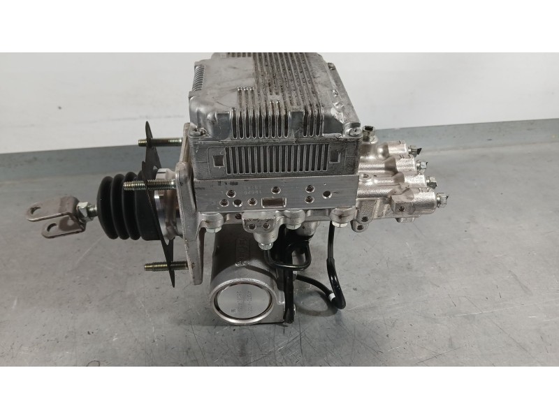 Recambio de abs para toyota auris (_e18_) 1.8 hybrid (zwe186_) referencia OEM IAM 4705012060 4405002660 C/BOMBA Y SERVOFRENO 