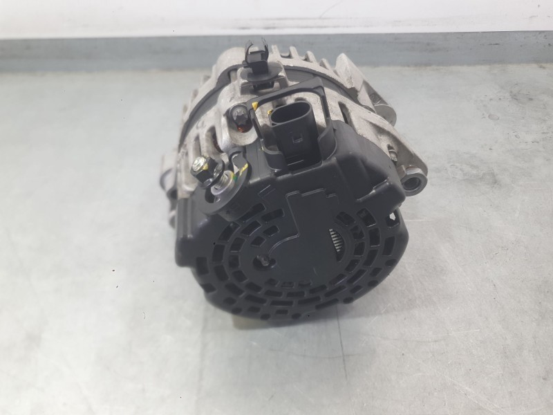Recambio de alternador para hyundai i30 fastback (pde, pden) 1.0 t-gdi referencia OEM IAM 373002A700  