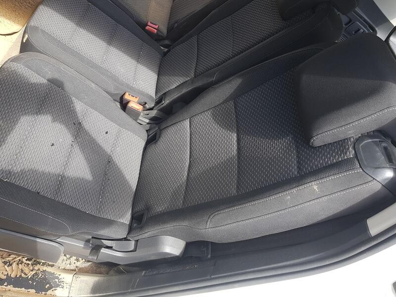 Recambio de asiento trasero izquierdo para volkswagen touran (5t1) 1.6 tdi referencia OEM IAM   