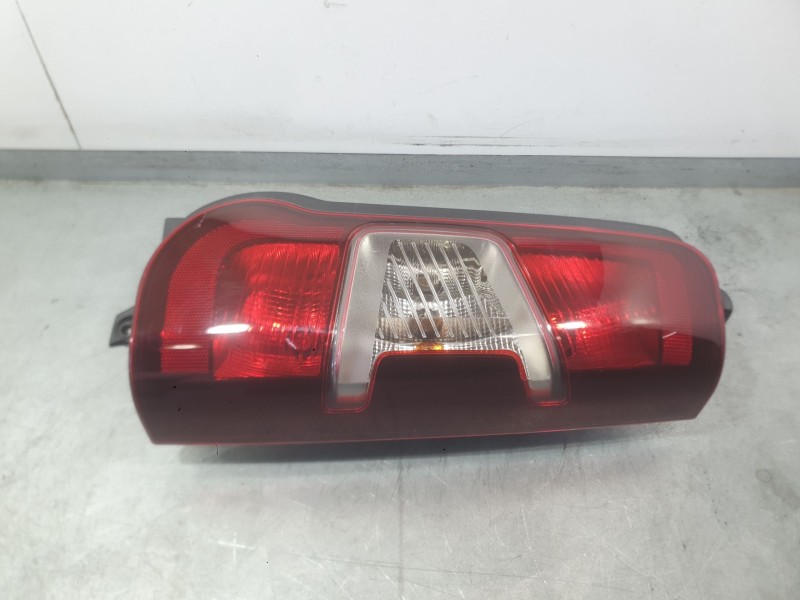 Recambio de piloto trasero derecho para citroën berlingo furgón/monospace (k9) 1.5 bluehdi 100 referencia OEM IAM 9820554880  