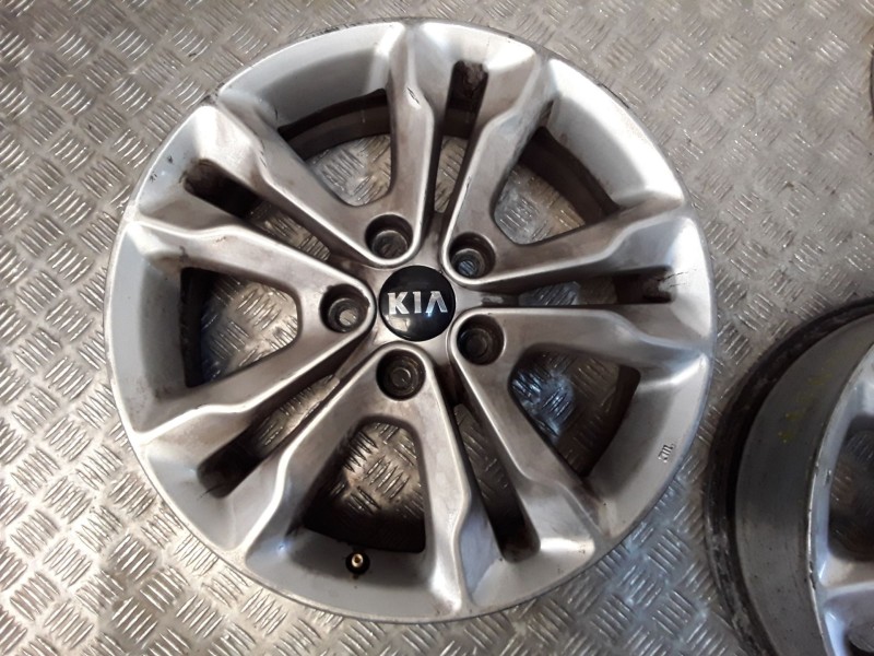 Recambio de juego llantas aluminio para kia optima (fsgds6b) 1.7 crdi referencia OEM IAM 6.5X17 5 TORN ET44 ROZADAS ALUMINIO