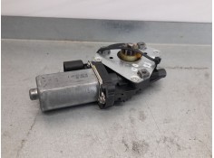 MOTOR ELEVALUNAS DELANTERO DERECHO D393700 454500007 2 PINS