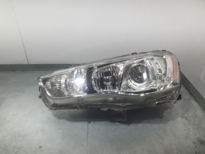 Recambio de faro izquierdo para mitsubishi outlander ii van (cw_w) di-d 4wd (cw1w) referencia OEM IAM 8301A159  