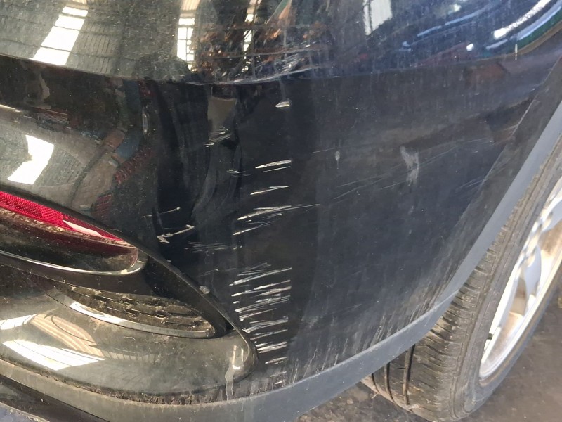 Recambio de paragolpes trasero para mg zs suv (azs1) ev referencia OEM IAM 10344162SPRP ROZADO TOCADO 