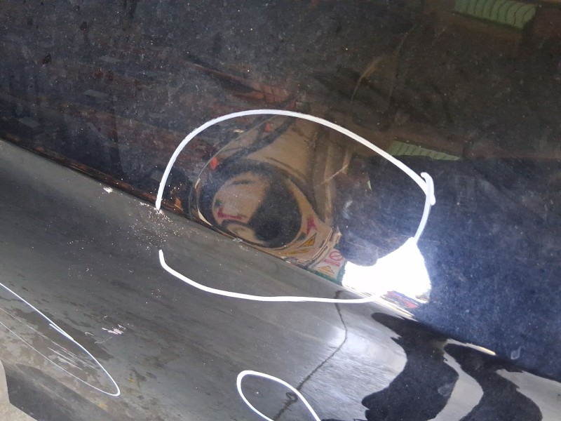 Recambio de puerta trasera izquierda para mg zs suv (azs1) 1.5 vti referencia OEM IAM 10316503SEPP MUY TOCADA 