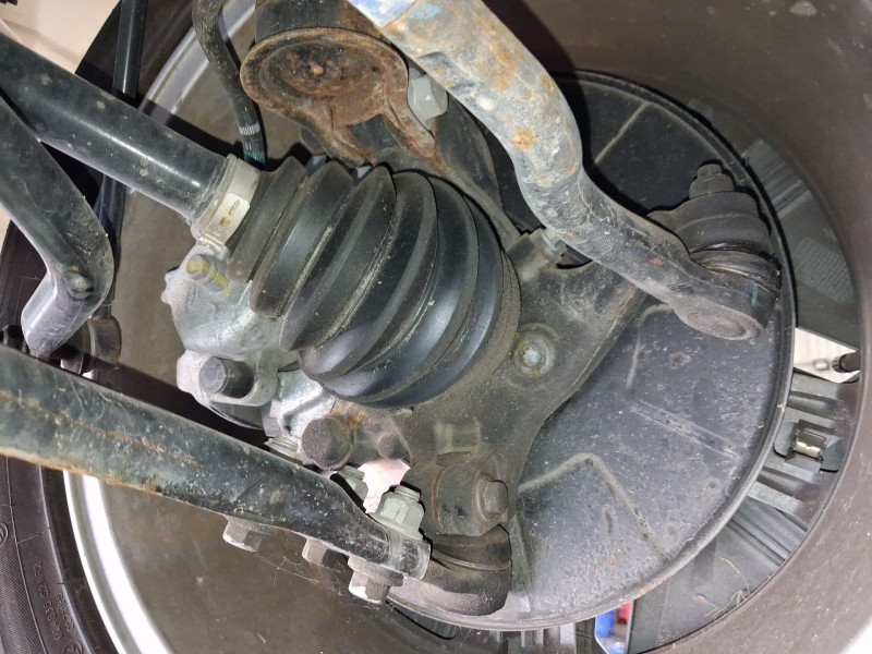 Recambio de mangueta delantera derecha para mg zs suv (azs1) ev referencia OEM IAM 10726705  