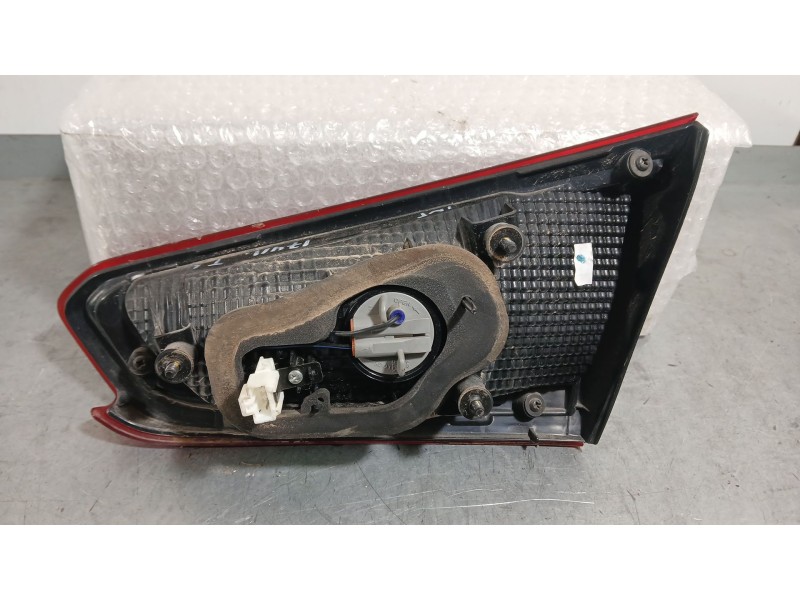 Recambio de piloto trasero izquierdo interior para hyundai i20 ii (gb, ib) 1.2 referencia OEM IAM 92403C8000  