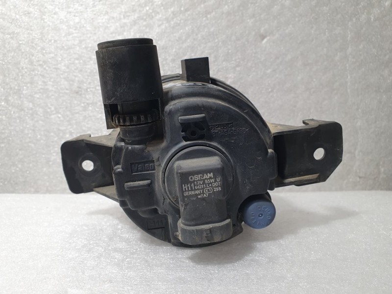 Recambio de faro antiniebla derecho para bmw x5 (e70) 3.0d referencia OEM IAM 692465605 89206142 VALEO