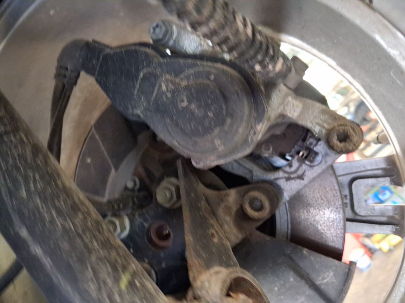Recambio de pinza freno trasera derecha para mg zs suv (azs1) ev referencia OEM IAM 10807521  