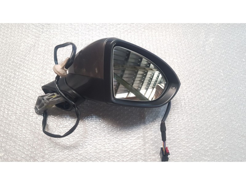 Recambio de retrovisor derecho para volkswagen golf sportsvan vii (am1, an1) 1.4 tsi referencia OEM IAM 517857508AH9B9 ELECTRICO