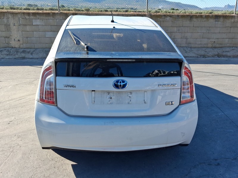 toyota prius (_w3_) del año 2013