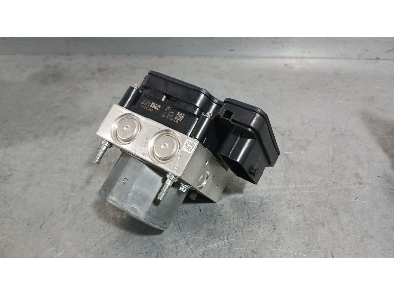 Recambio de abs para dacia duster (hm_) 1.0 tce 100 (hmmt) referencia OEM IAM 476605586R  