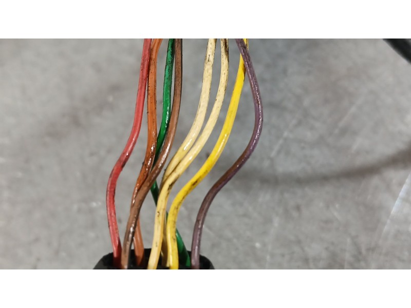 Recambio de retrovisor derecho para seat leon st (5f8) 1.4 tgi referencia OEM IAM 5F1857508Q9B9 ELÉCTRICO 