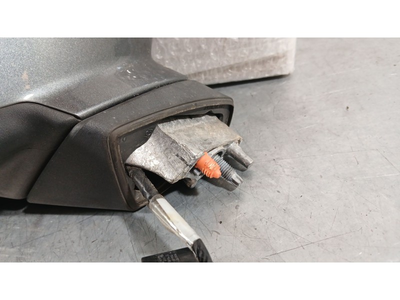 Recambio de retrovisor izquierdo para seat leon st (5f8) 1.4 tgi referencia OEM IAM 5F1857507P9B9 ELÉCTRICO 