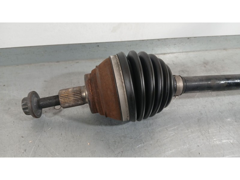 Recambio de transmision delantera izquierda para seat leon st (5f8) 1.4 tgi referencia OEM IAM 1K0407271LB  