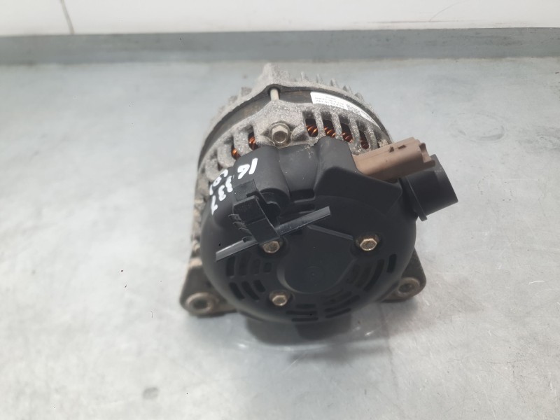 Recambio de alternador para peugeot 208 tech edition blue hdi referencia OEM IAM 9820893880  