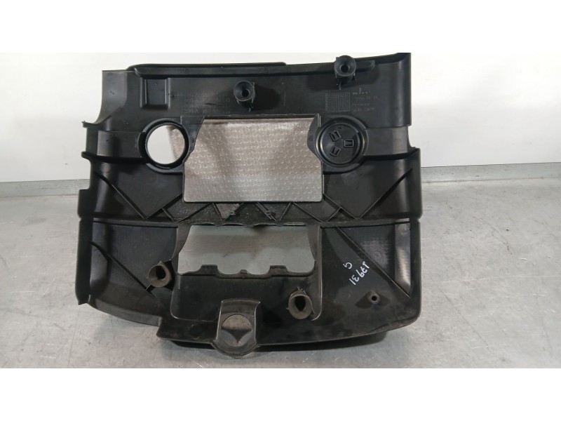 Recambio de tapa motor para volkswagen golf v (1k1) 1.6 referencia OEM IAM 06A103925CH  