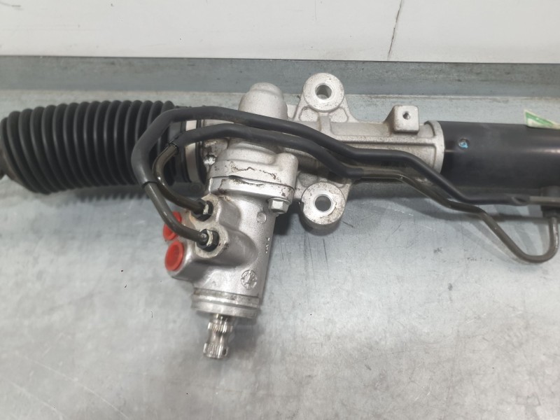 Recambio de cremallera direccion para hyundai tucson (jm) 2.0 crdi referencia OEM IAM 577001F151 ASISTIDA 