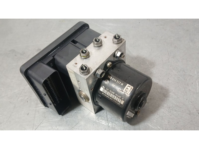 Recambio de abs para volkswagen golf v (1k1) 1.6 referencia OEM IAM 1K0614517HFKZ  