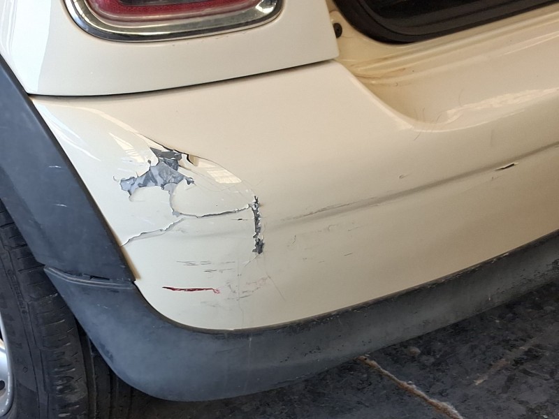 Recambio de paragolpes trasero para mini mini (r56) one referencia OEM IAM 51122755691 TOCADO ROZADO 