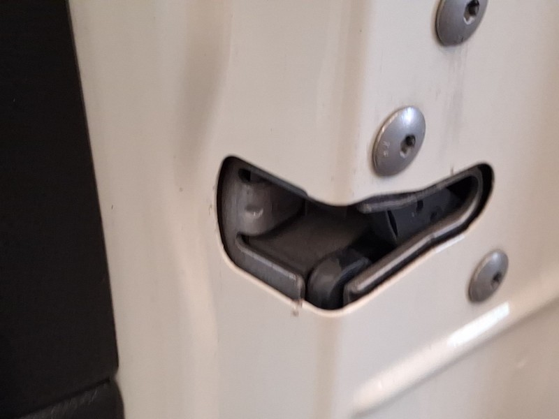 Recambio de cerradura puerta delantera derecha para mini mini (r56) one referencia OEM IAM 51200556769  