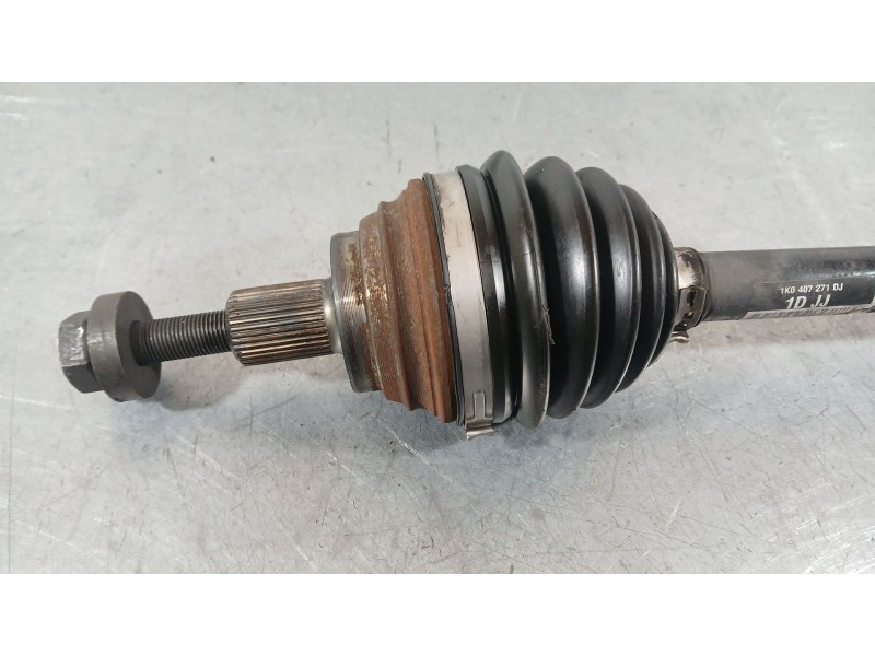 Recambio de transmision delantera izquierda para volkswagen golf v (1k1) 1.6 referencia OEM IAM 5Q0407271B  