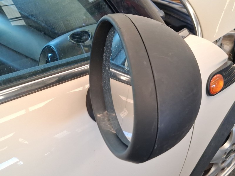 Recambio de retrovisor derecho para mini mini (r56) one referencia OEM IAM 51162755636  