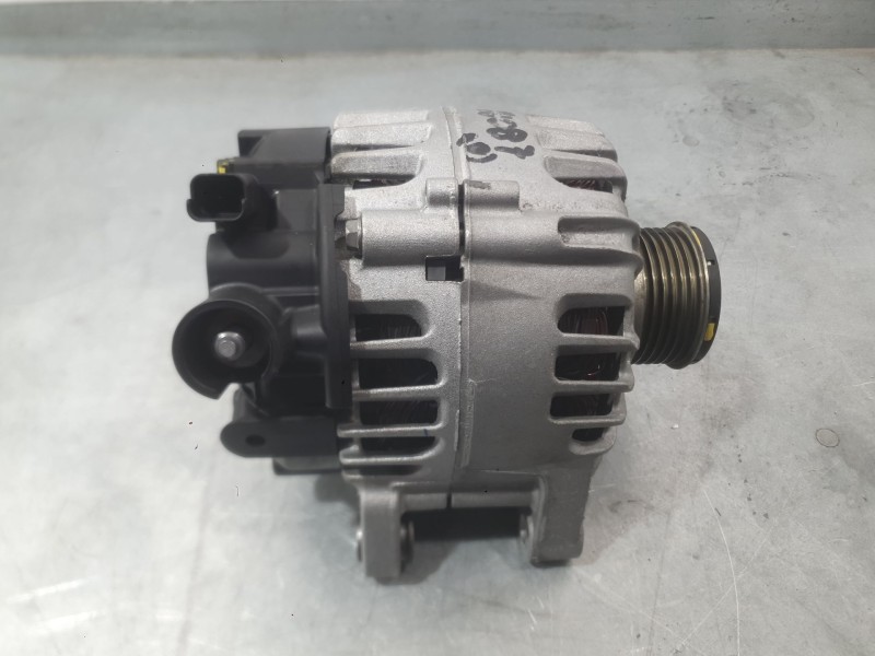 Recambio de alternador para citroën c3 iv 1.2 puretech referencia OEM IAM 9835689480 1675460180 