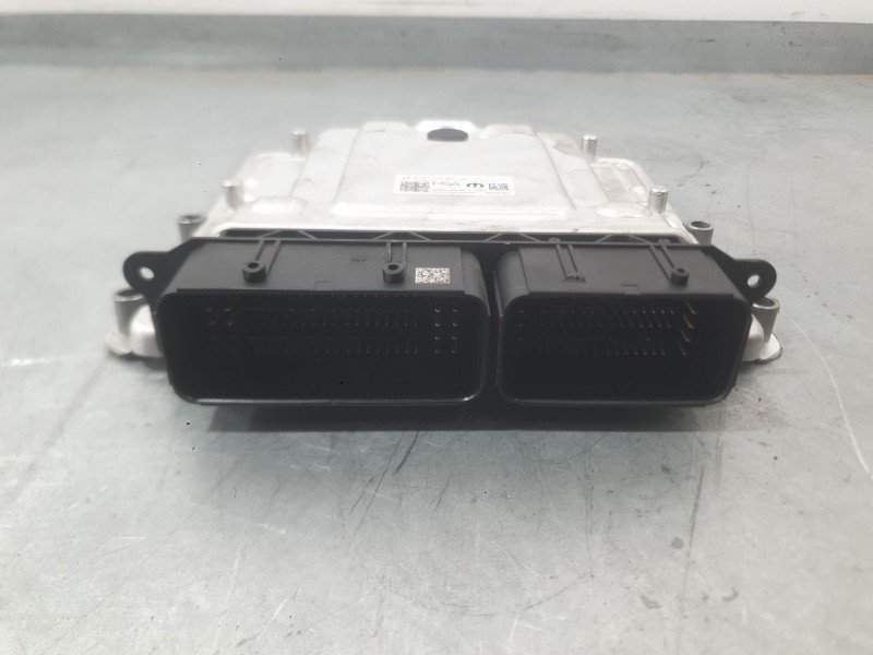 Recambio de centralita motor uce para citroën c3 iv 1.2 puretech referencia OEM IAM 1698695880  