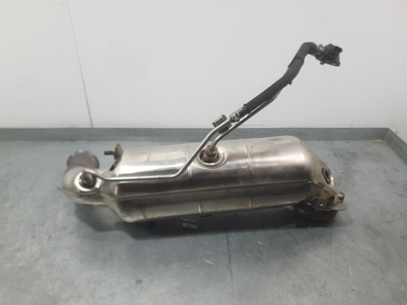 Recambio de catalizador para citroën c3 iv 1.2 puretech referencia OEM IAM 9844601880  